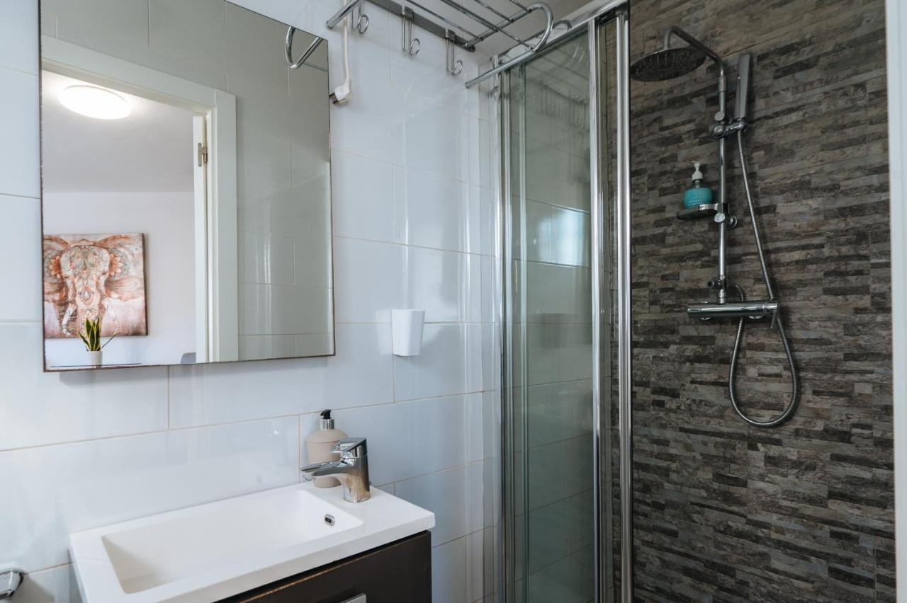 Appartement Atico Lujo Junto A La Catedral. Giralda à Séville Extérieur photo